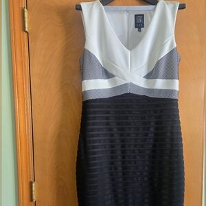 Jax Monochrome V-Neck Midi Dress